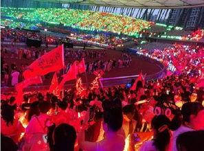 今日吃瓜最新爆料演唱会,演唱会现场爆笑连连,精彩瞬间盘点